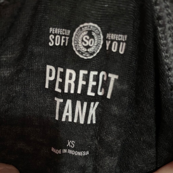 Tanktop - Picture 3 of 3